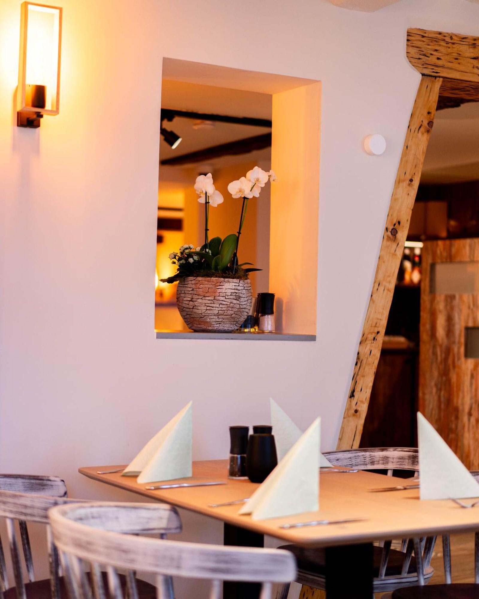 Hotel Restaurant Wolfsschlucht Gmbh